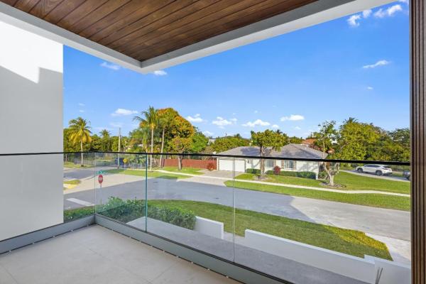 Boca Villas, 1099 NE 4th Ave, Boca Raton, Florida 33432, image 1