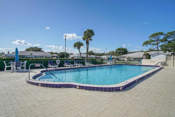 High Point Of Fort Pierce, 1203 S Lakes End Dr #E-2, Fort Pierce, Florida 34982, image 1
