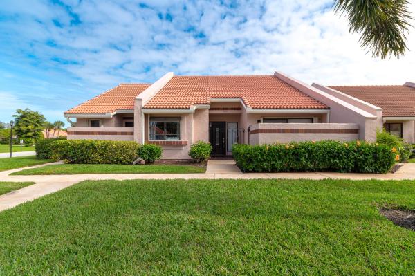 Villas Of Sandpiper Bay, 3501 SE Sandpiper Ct, Port St. Lucie, Florida 34952, image 2