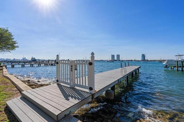 Palm Beach Shores, 206 Queens Ln, Palm Beach, Florida 33480, image 1