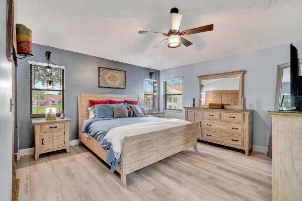 Sun Valley East, 9705 Sills Dr E #204, Boynton Beach, Florida 33437, image 1