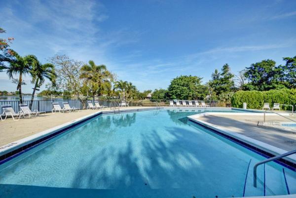 Rainberry Lake, 905 NW 21st Way, Delray Beach, Florida 33445, image 1