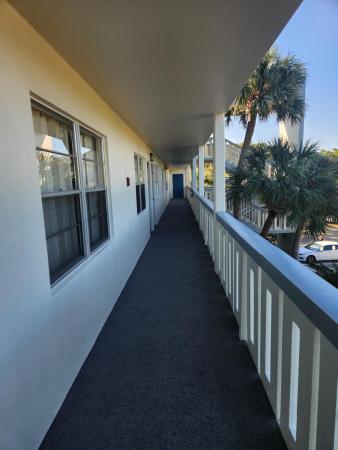 Portofino Village, 3002 Portofino Isle #L3, Coconut Creek, Florida 33066, image 1
