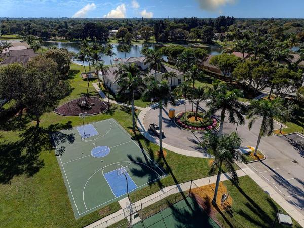 Melrose Verona Lakes, 9929 Porta Leona Ln, Boynton Beach, Florida 33472, image 1