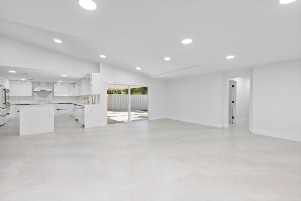 Village Del Mar, 7134 San Sebastian Dr, Boca Raton, Florida 33433, image 1