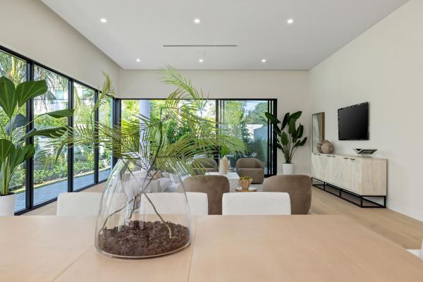 La Hacienda Delray, 725 N Lake Ave N, Delray Beach, Florida 33483, image 1