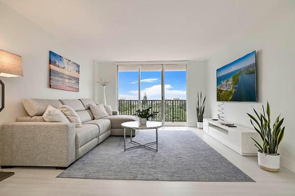 Boca Towers, 2121 N Ocean Blvd #806W, Boca Raton, Florida 33431, image 2