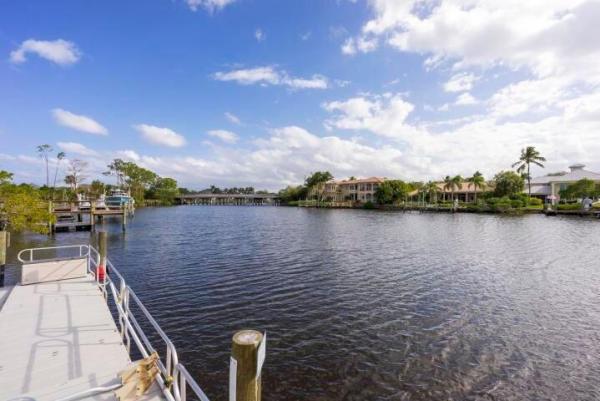 Riverbend Country Club, 18419 SE Wood Haven Ln #A, Jupiter, Florida 33469, image 3