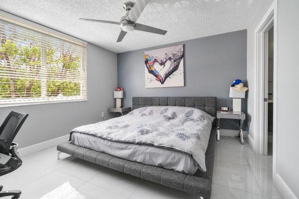 Hypoluxo's Mariner's Cay, 700 Scotia Dr #205, Hypoluxo, Florida 33462, image 1