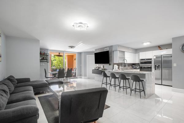 Hypoluxo's Mariner's Cay, 700 Scotia Dr #205, Hypoluxo, Florida 33462, image 1