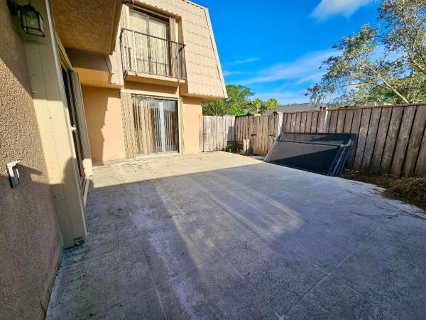 Village Of Sandalwood Lakes South, 5152 51st Way, West Palm Beach, Florida 33409, image 2