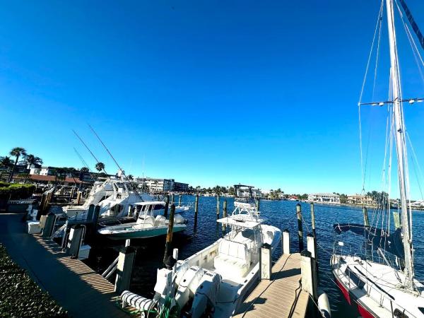Pelican Pointe At Pelican Harbor, 25 Pelican Pointe Dr #2010, Delray Beach, Florida 33483, image 1