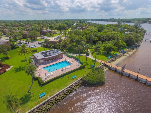 Jupiter Plantation, 825 Center St #10b, Jupiter, Florida 33458, image 1