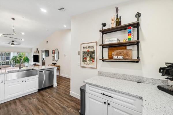 San De Vance Golf & Tennis Club, 340 NW 67th St #202, Boca Raton, Florida 33487, image 3