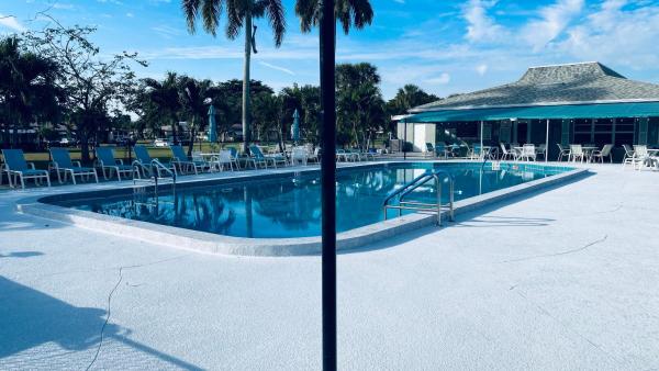 High Point Of Delray 3, 910 South Dr #B, Delray Beach, Florida 33445, image 1