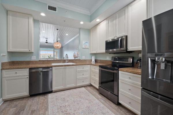 Harbour Isle East, 9 Harbour Isle Dr #305, Fort Pierce, Florida 34949, image 1