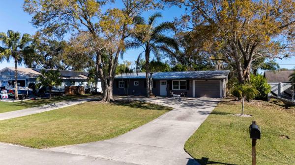 Riverview, 477 SE Asbury Ln, Port St. Lucie, Florida 34983, image 3