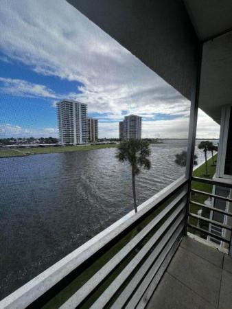 Ports O'Call, 20 Yacht Club Dr #405, North Palm Beach, Florida 33408, image 1