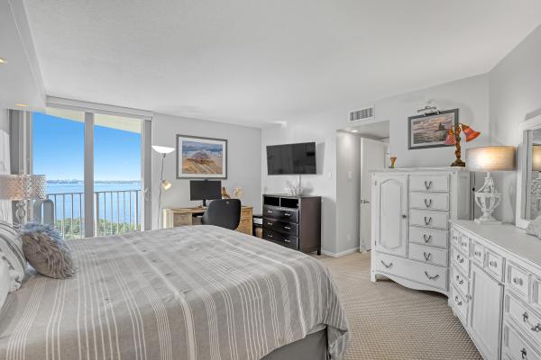 Connemara, 5420 N Ocean Dr #1106, Riviera Beach, Florida 33404, image 1