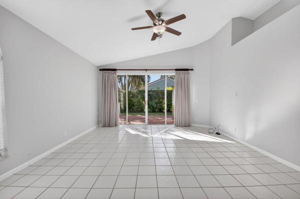 Antigua Point, 3958 Redondo Way, Boca Raton, Florida 33487, image 3