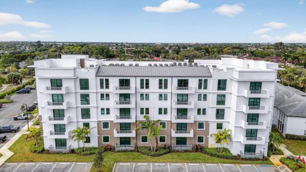 350 W Hidden Valley Blvd #102, Boca Raton, Florida 33487, image 1