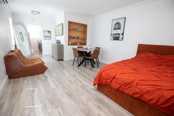 Flamingo Plaza, 740 11th St #3-A, Miami Beach, Florida 33139, image 1