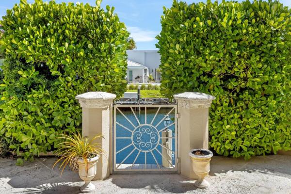 780 NE Orchid Bay Dr, Boca Raton, Florida 33487, image 1