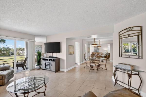 Imperial At Poinciana Place, 3871 Via Poinciana #403, Lake Worth, Florida 33467, image 1