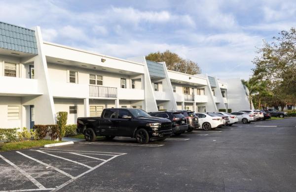 Lago Del Rey, 2600 Fiore Way #2110, Delray Beach, Florida 33445, image 1