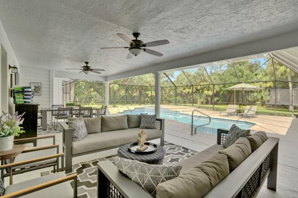 Pinewood Of Wellington, 13825 Greentree Trl, Wellington, Florida 33414, image 1