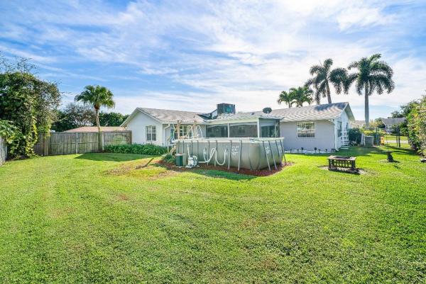 Palm Beach Gardens No HOA, 4345 Gardenia Dr, Palm Beach Gardens, Florida 33410, image 1