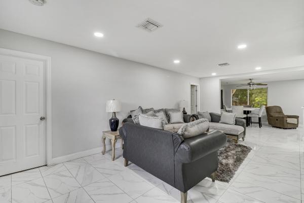 Lake Park Residential, 935 Orange Dr, Lake Park, Florida 33403, image 1