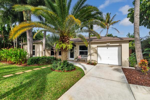 Homewood, 353 Orange Way, West Palm Beach, Florida 33405, image 3