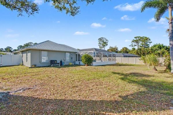 4908 Paleo Pines Cir, Fort Pierce, Florida 34951, image 2