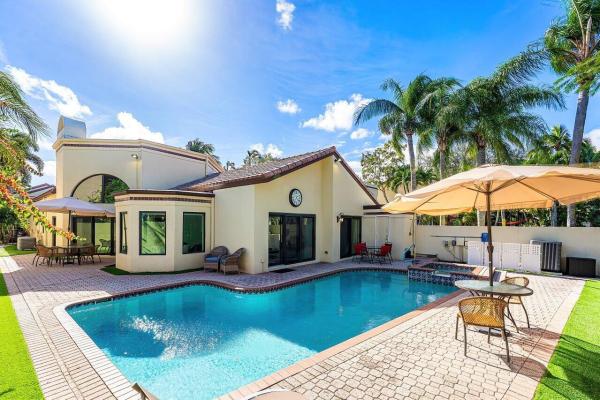 Valencia At Boca Pointe, 23419 Mirabella Cir S, Boca Raton, Florida 33433, image 3