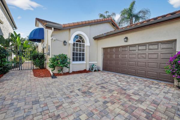 Villa Del Sol At Boca Pointe, 23221 Via Stel, Boca Raton, Florida 33433, image 2