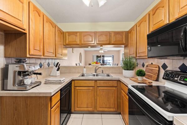 Tamarac Gardens, 9563 W Mcnab Rd #206, Tamarac, Florida 33321, image 3