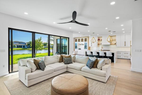 Lotus, 17100 Rainbow Falls Trl, Boca Raton, Florida 33496, image 3