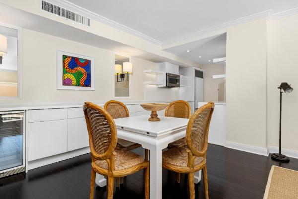 Lake Towers, 250 Bradley Pl #309, Palm Beach, Florida 33480, image 2