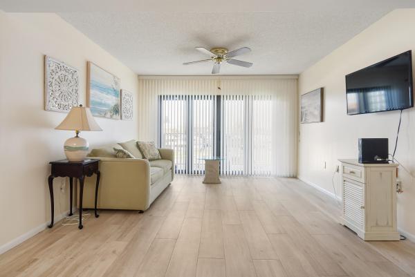 The Marina At The Bluffs, 901 Seafarer Cir #306, Jupiter, Florida 33477, image 2