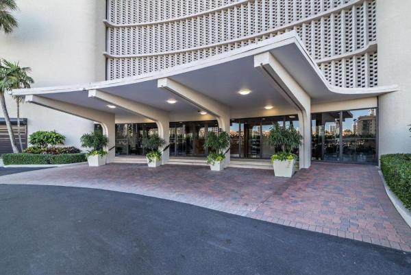 Trianon, 1200 S Flagler Dr #206, West Palm Beach, Florida 33401, image 3