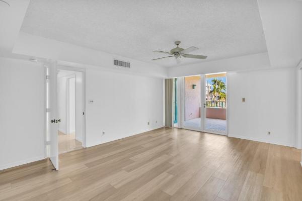 Mizner Court, 120 SE 5th Ave #337, Boca Raton, Florida 33432, image 1