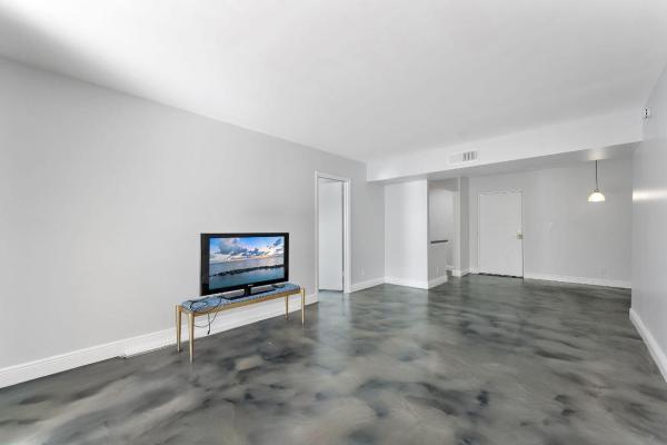 Casa Del Rio, 470 NW 20th St #3070, Boca Raton, Florida 33431, image 1