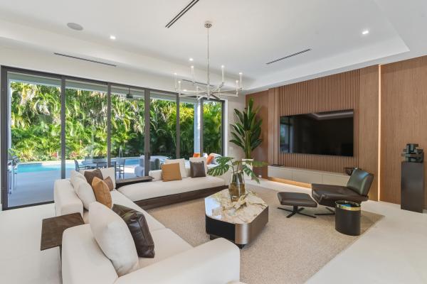 450 NE Spanish Ct, Boca Raton, Florida 33432, image 1