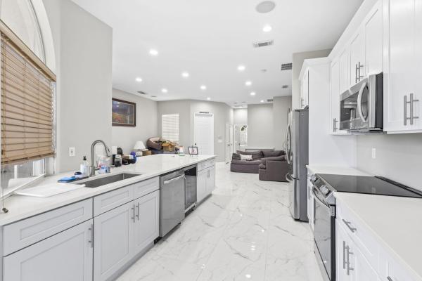 Lake Charles, 861 SW Munjack Cir, Port St. Lucie, Florida 34986, image 3