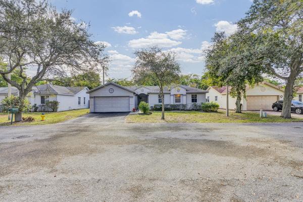 Hammock Estates, 4846 NW 14th St, Coconut Creek, Florida 33063, image 1