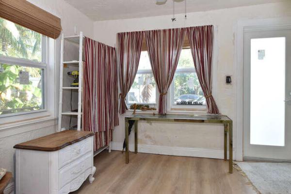 Lake Worth Town, 317 N D St, Lake Worth Beach, Florida 33460, image 2
