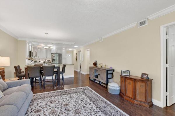 Town Villas At Moon Lake, 9215 Flynn Cir #8, Boca Raton, Florida 33496, image 1