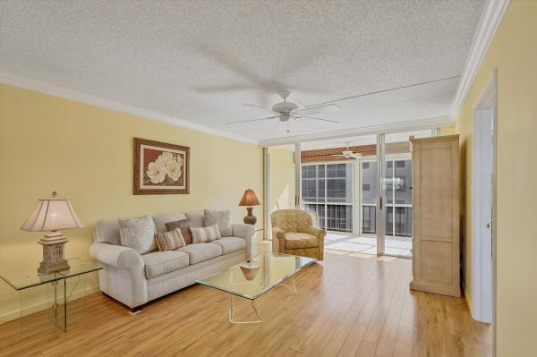 Seagate Of Gulfstream, 2014 S Federal Hwy #308, Boynton Beach, Florida 33435, image 3