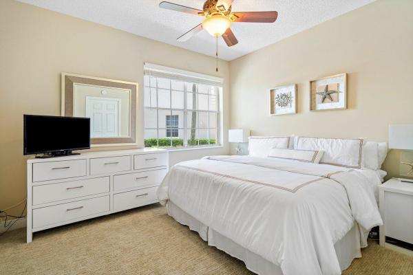 5070 Lake Catalina Dr #C, Boca Raton, Florida 33496, image 1